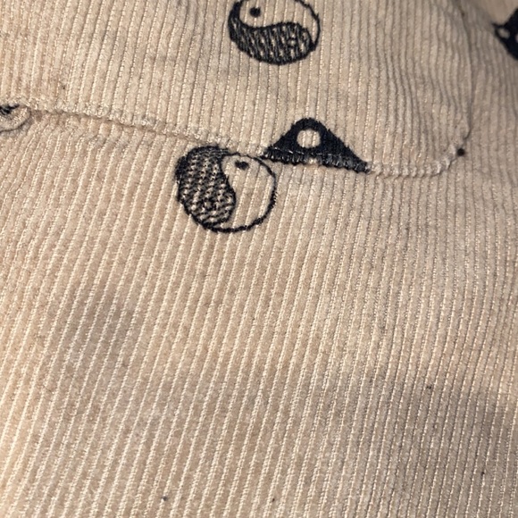 Patterned pants - Picture 3 of 3